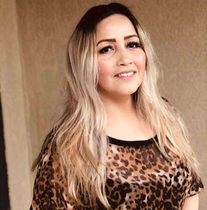 Meet your Posher, Rose